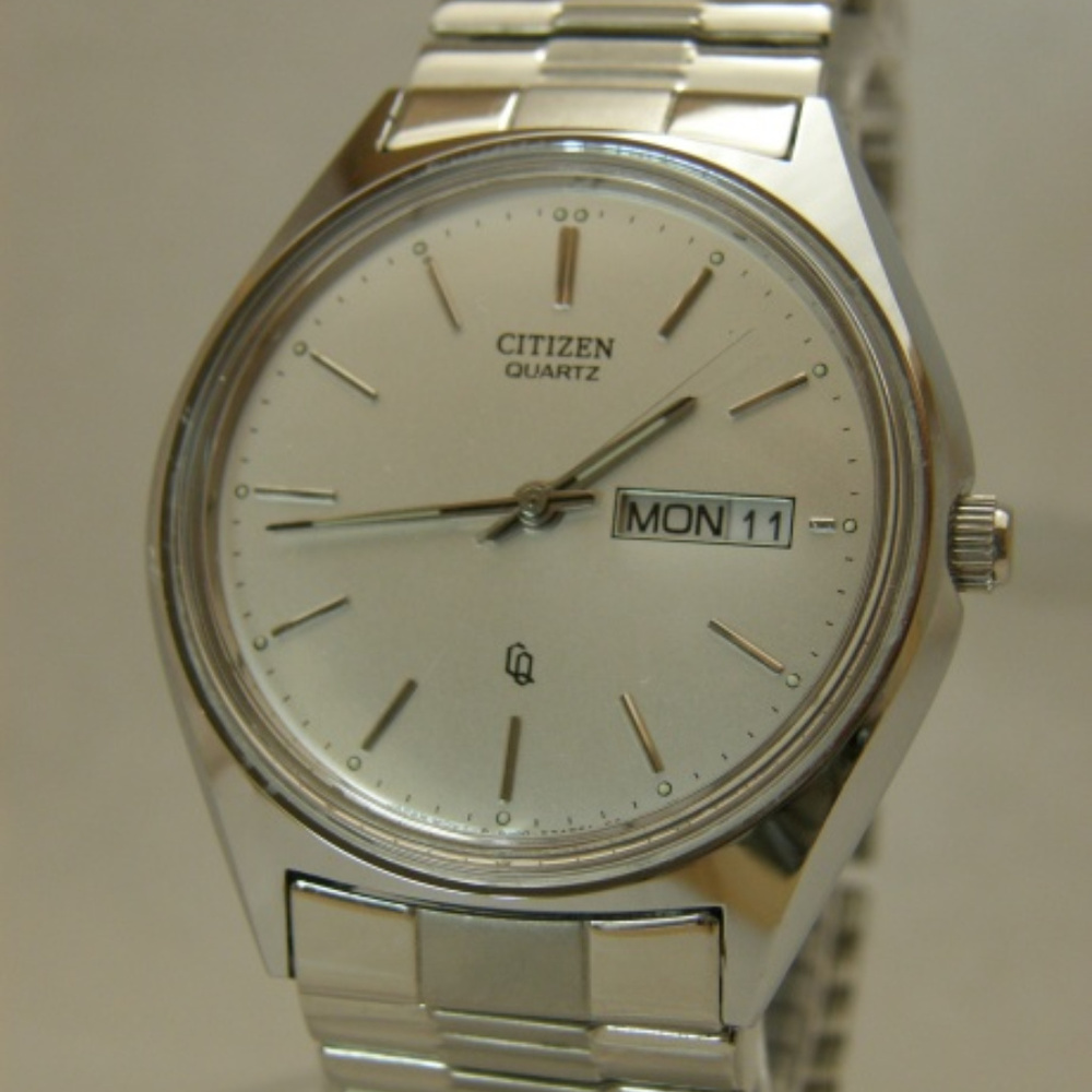 Citizen Mens classic watch